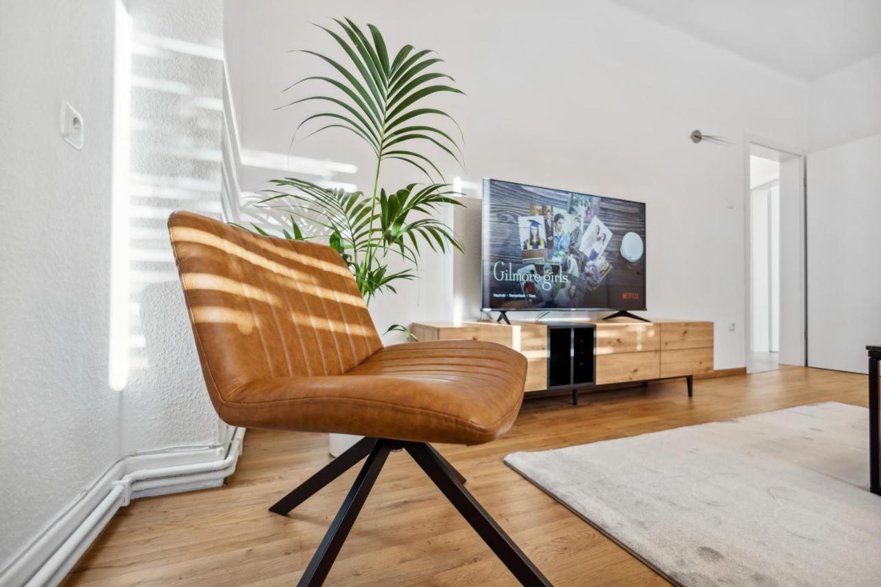 Mark 51-7 - Workplace - Netflix - Washer Dryer - Modern Design Bochum Esterno foto
